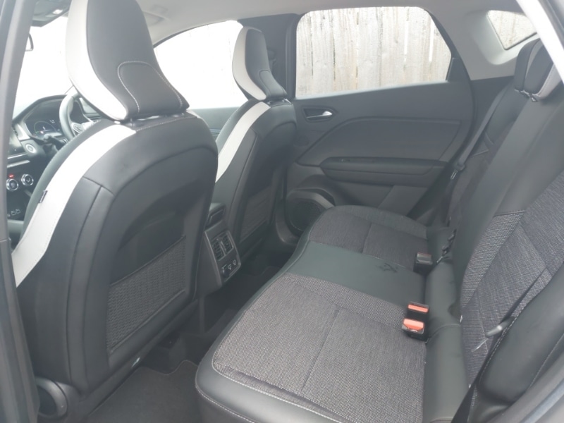 Used Renault Captur 2024 for sale - 77816652: Photo 6