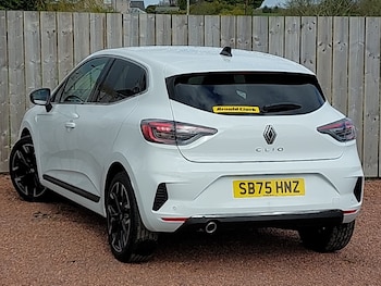 Used Renault Clio 2025 for sale - 78278106: Photo