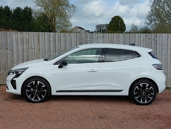 Used Renault Clio 2025 for sale - 78278106: Photo