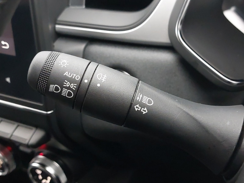 Used Renault Captur 2022 for sale - 76335828: Photo 18