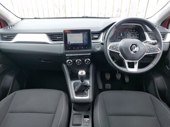 Used Renault Captur 2021 for sale - 78480475: Photo