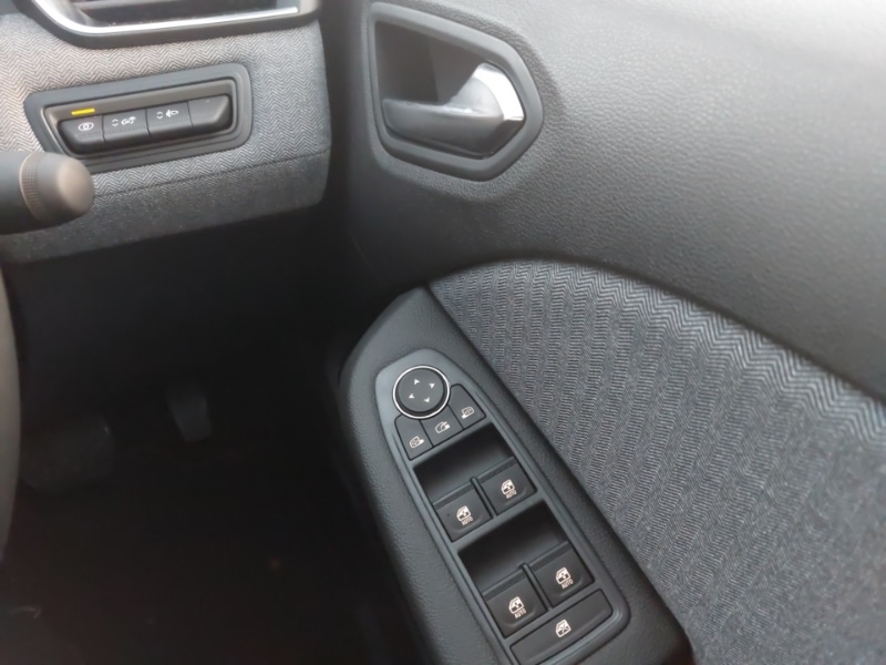 Used Renault Clio 2025 for sale - 78151352: Photo 19