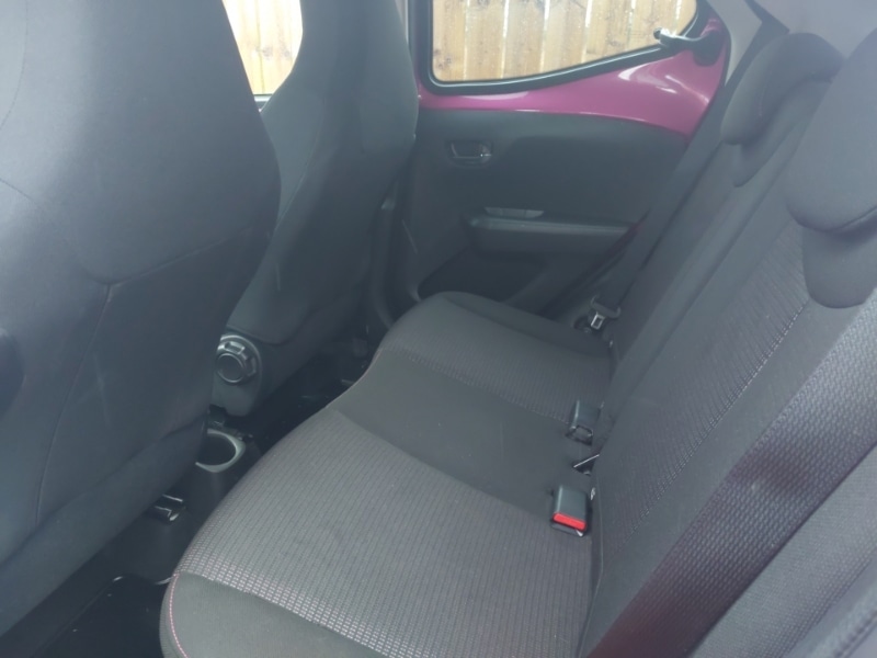 Used Toyota AYGO 2019 for sale - 77708078: Photo 6