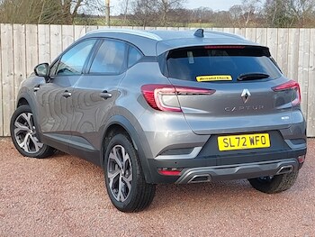 Used Renault Captur 2022 for sale - 77911600: Photo