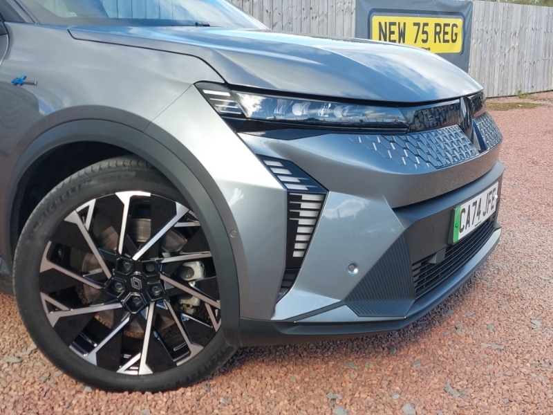 Used Renault Scenic E-Tech 2024 for sale - 76970502: Photo 9