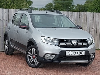 Used Dacia Sandero Stepway 2019 for sale - 78757070: Photo