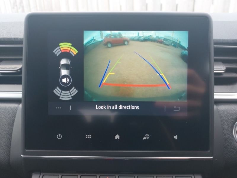 Used Renault Captur 2022 for sale - 76418977: Photo 10