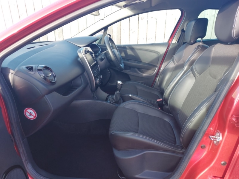 Used Renault Clio 2019 for sale - 76639430: Photo 5