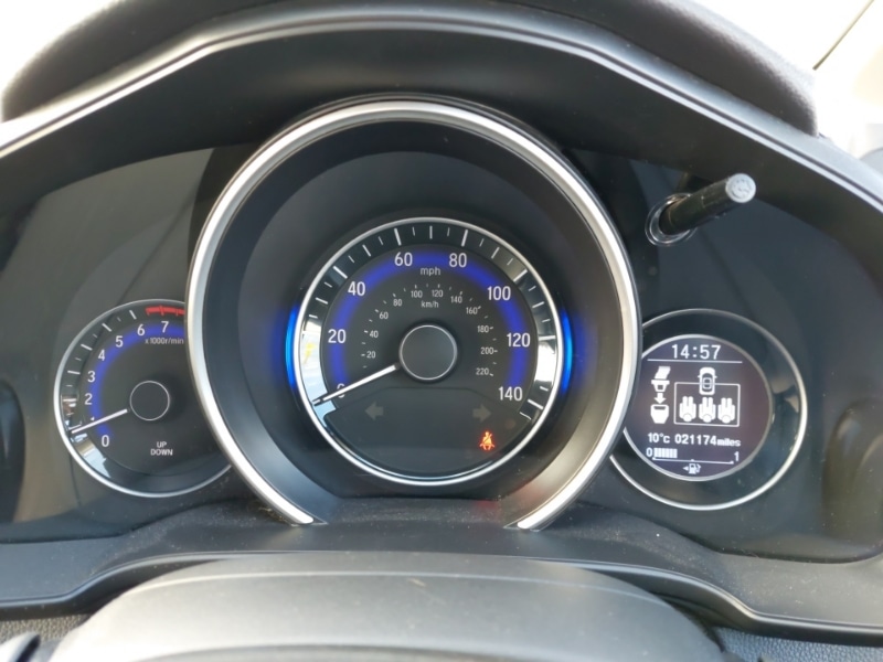 Used Honda Jazz 2018 for sale - 77366438: Photo 10