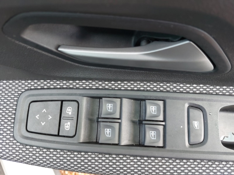 Used Dacia Sandero Stepway 2023 for sale - 76518848: Photo 17