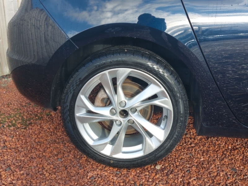 Used Vauxhall Astra 2018 for sale - 76613845: Photo 12