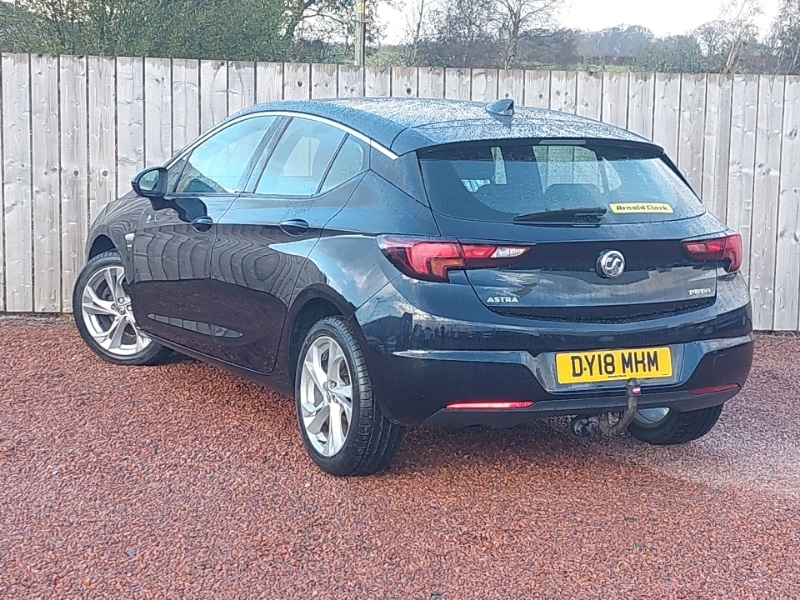 Used Vauxhall Astra 2018 for sale - 76613845: Photo 3