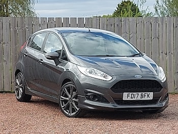 Used Ford Fiesta 2017 for sale - 78490440: Photo