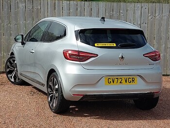 Used Renault Clio 2023 for sale - 78290973: Photo