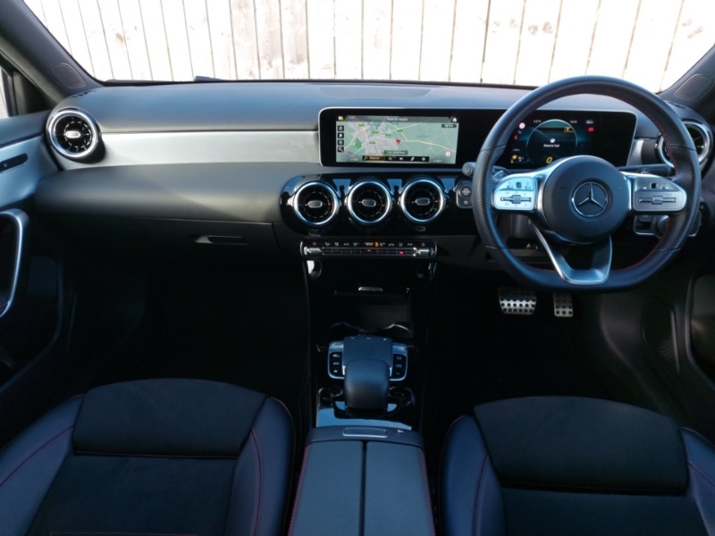 Used Mercedes-Benz A-Class 2019 for sale - 76579389: Photo 2