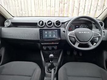 Used Dacia Duster 2023 for sale - 79505938: Photo
