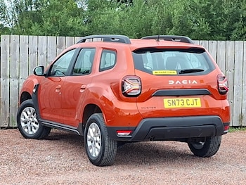 Used Dacia Duster 2023 for sale - 79505938: Photo