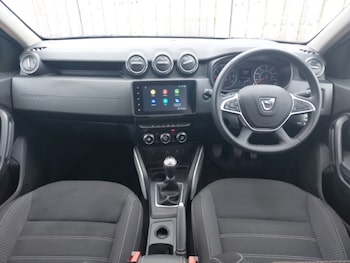 Used Dacia Duster 2022 for sale - 78411285: Photo