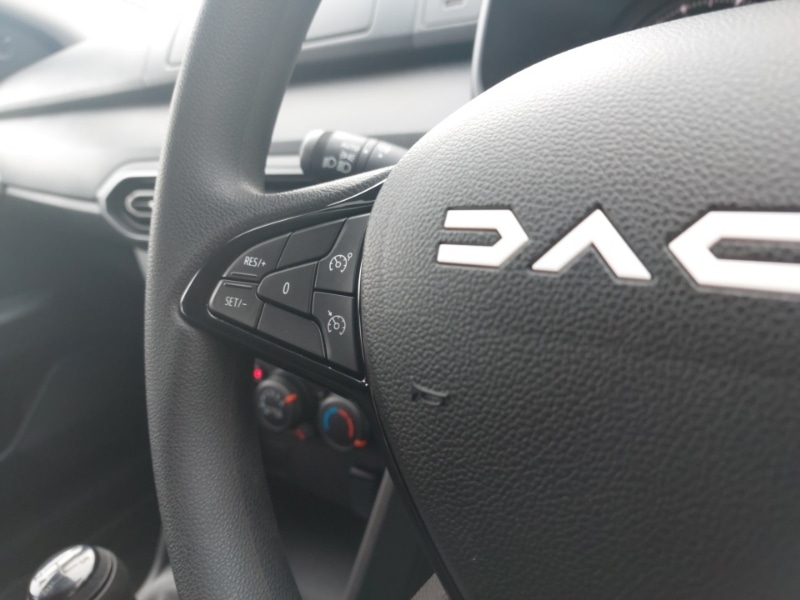 Used Dacia Sandero 2023 for sale - 76613841: Photo 16