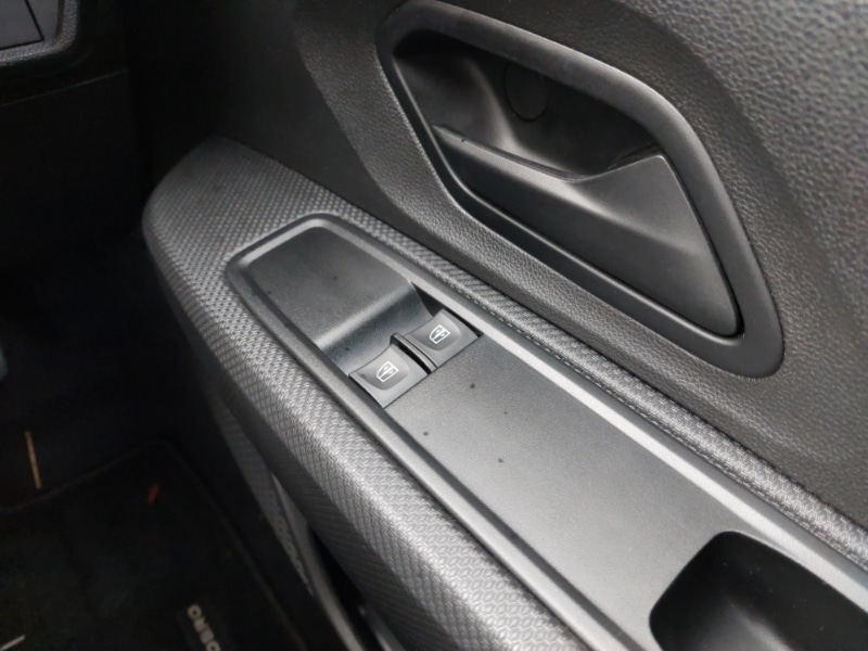 Used Dacia Sandero 2023 for sale - 76613841: Photo 19