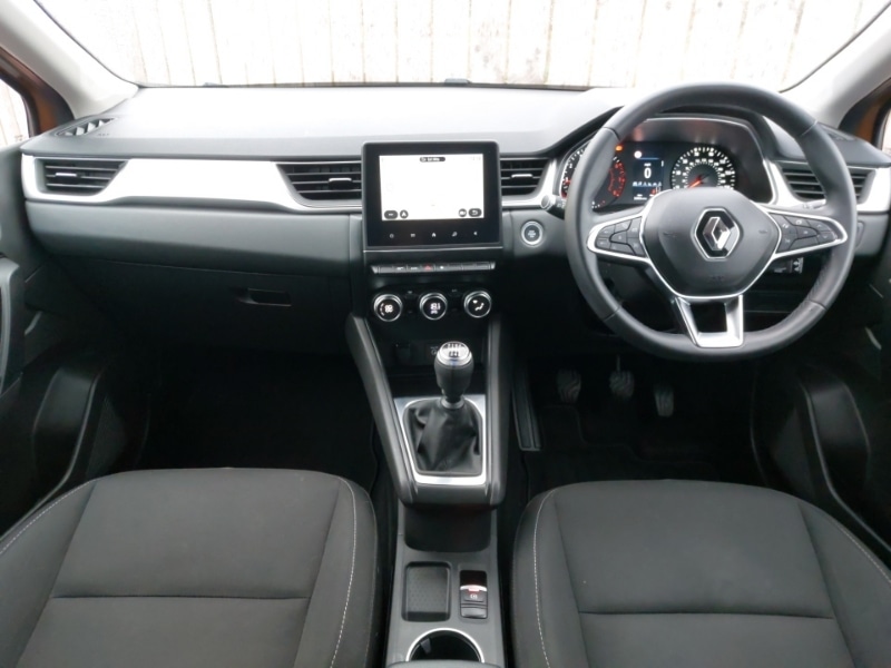 Used Renault Captur 2020 for sale - 76418973: Photo 2