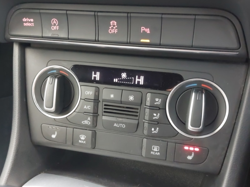 Used Audi Q3 2018 for sale - 76893445: Photo 14