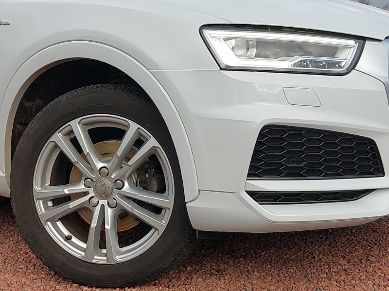 Used Audi Q3 2018 for sale - 76893445: Photo 9