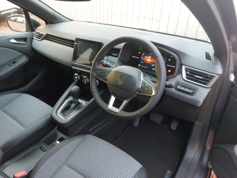 Used Renault Clio 2025 for sale - 77028556: Photo 7