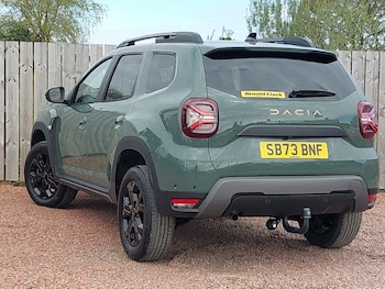 Used Dacia Duster 2023 for sale - 78498840: Photo