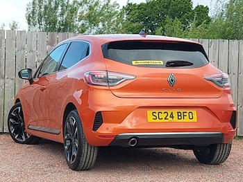 Used Renault Clio 2024 for sale - 78747202: Photo