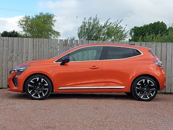 Used Renault Clio 2024 for sale - 78747202: Photo