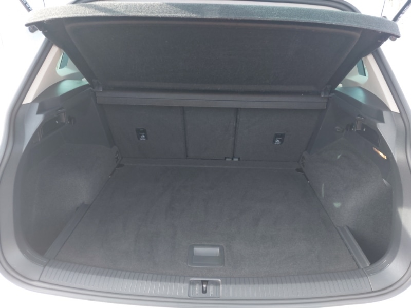 Used Volkswagen Tiguan 2016 for sale - 77933121: Photo 8