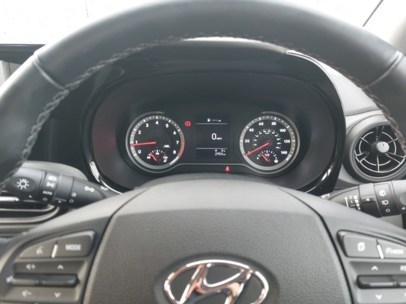 Used Hyundai i10 2022 for sale - 76695756: Photo 11