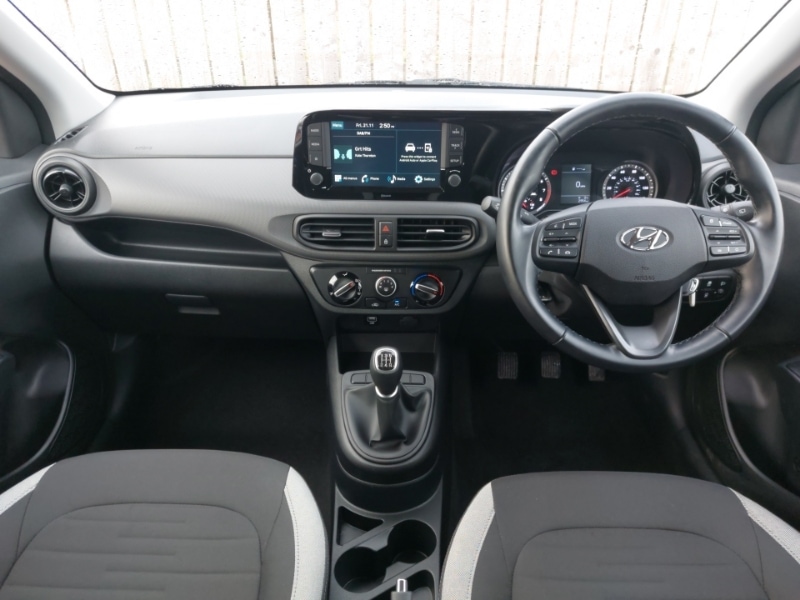 Used Hyundai i10 2022 for sale - 76695756: Photo 2