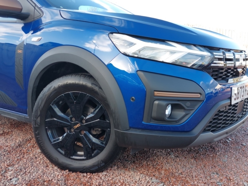 Used Dacia Sandero Stepway 2023 for sale - 76602393: Photo 9