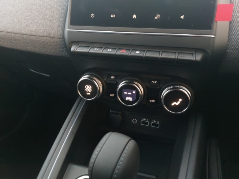 Used Renault Clio 2025 for sale - 77028560: Photo 13