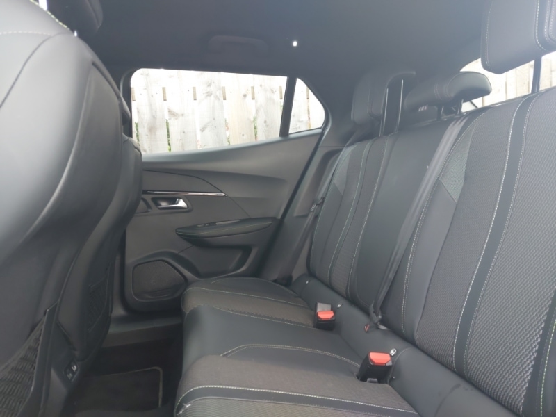 Used Peugeot 2008 2023 for sale - 76713681: Photo 6