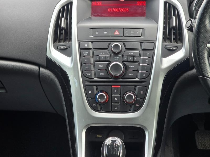 Used Vauxhall Astra GTC 2013 for sale - 76996484: Photo 22