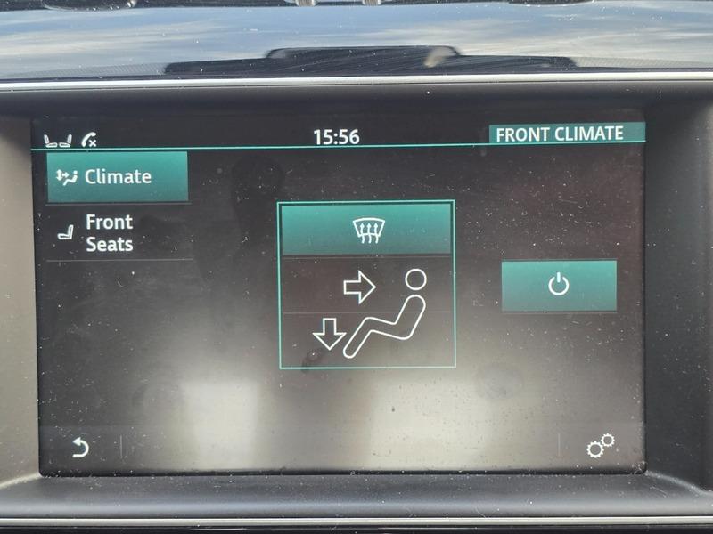 Used Jaguar XE 2015 for sale - 76573364: Photo 19