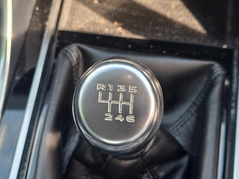 Used Jaguar XE 2015 for sale - 76573364: Photo 24