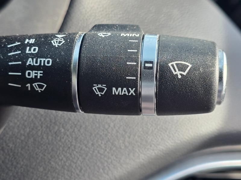 Used Jaguar XE 2015 for sale - 76573364: Photo 25