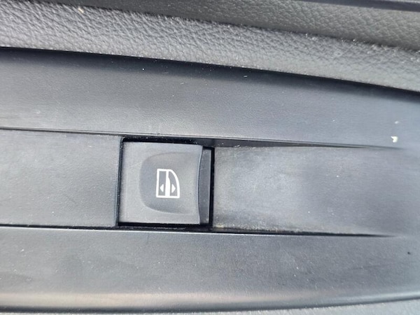 Used Renault Grand Scenic 2015 for sale - 75268333: Photo 19