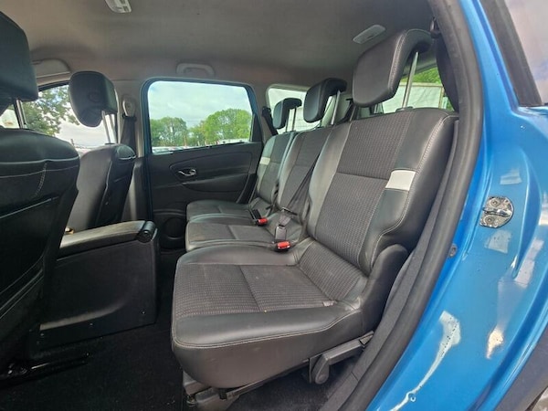 Used Renault Grand Scenic 2015 for sale - 75268333: Photo 21