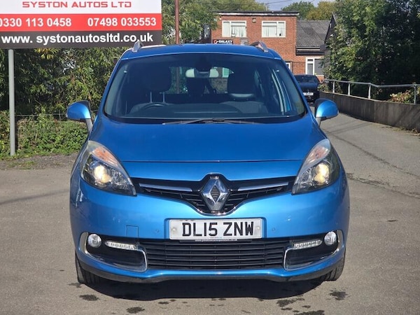 Used Renault Grand Scenic 2015 for sale - 75268333: Photo 2