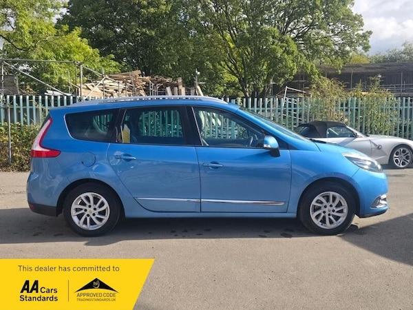 Used Renault Grand Scenic 2015 for sale - 75268333: Photo 8