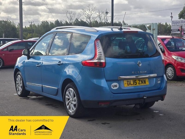 Used Renault Grand Scenic 2015 for sale - 75268333: Photo 9