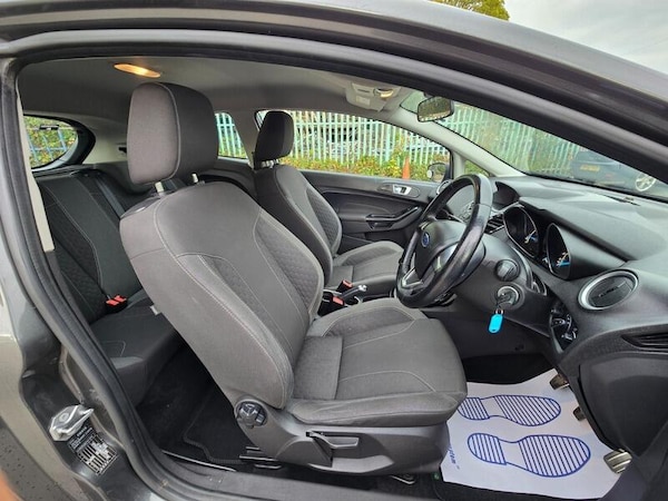 Used Ford Fiesta 2015 for sale - 76239241: Photo 15