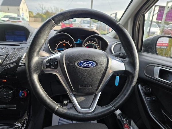 Used Ford Fiesta 2015 for sale - 76239241: Photo 23