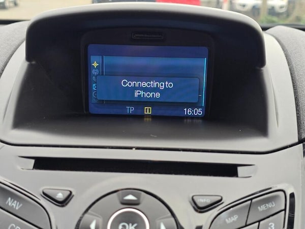 Used Ford Fiesta 2015 for sale - 76239241: Photo 33