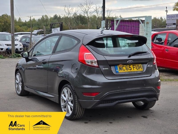 Used Ford Fiesta 2015 for sale - 76239241: Photo 9